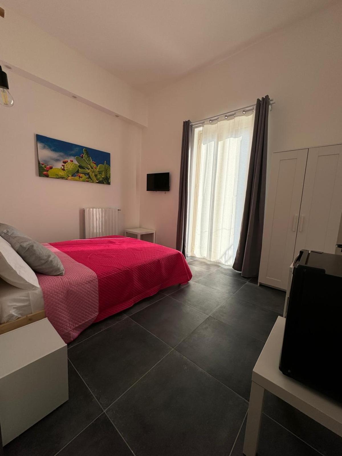 My Happy Place Rooms Palermo Bagian luar foto