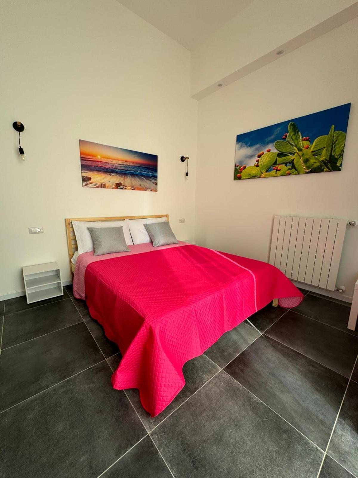 My Happy Place Rooms Palermo Bagian luar foto