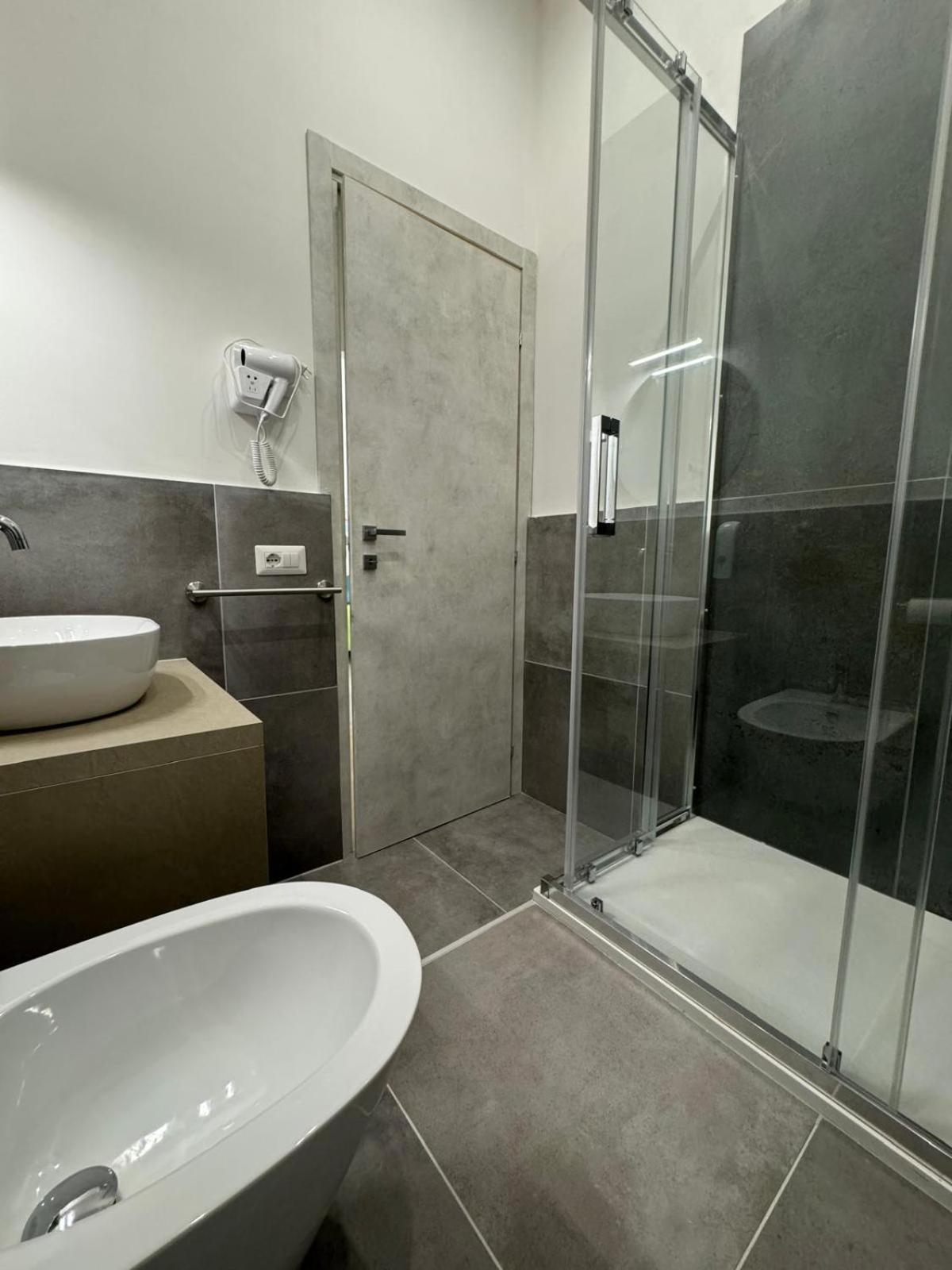 My Happy Place Rooms Palermo Bagian luar foto