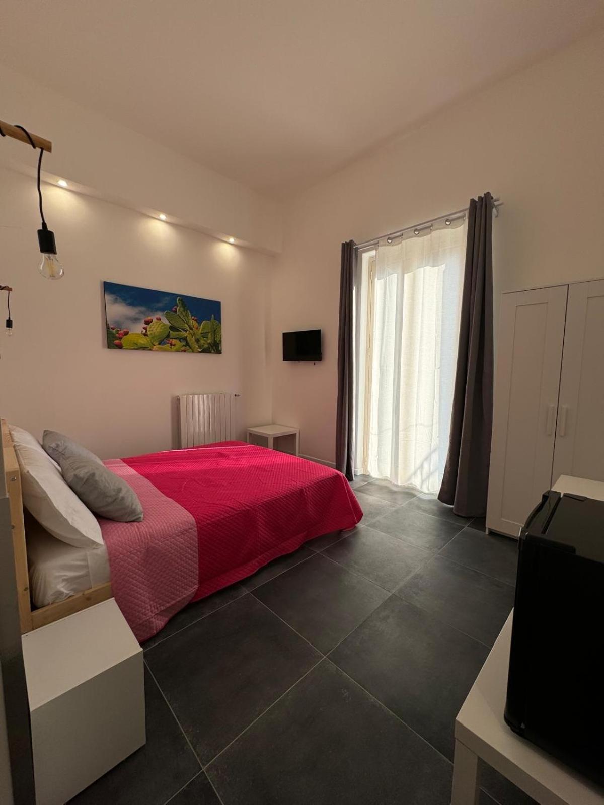 My Happy Place Rooms Palermo Bagian luar foto